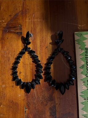 Black Faceted Teardrop Crystal Earrings - Women Jewelry